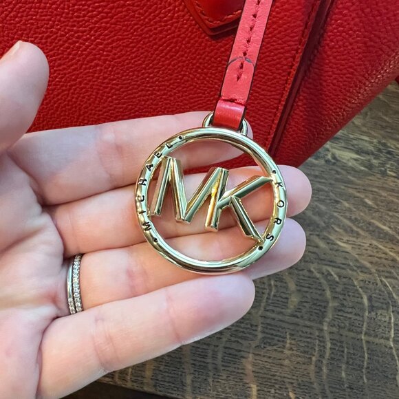 MICHAEL KORS Bright Red Leather Crossbody - Picture 13 of 14